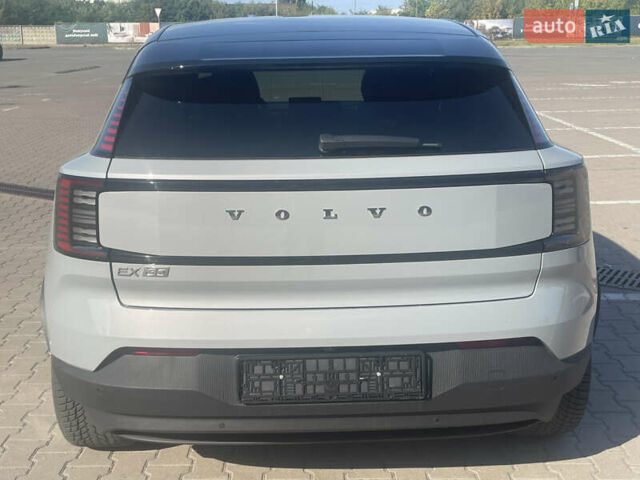 Серый Вольво EX30, объемом двигателя 0 л и пробегом 12 тыс. км за 35500 $, фото 6 на Automoto.ua