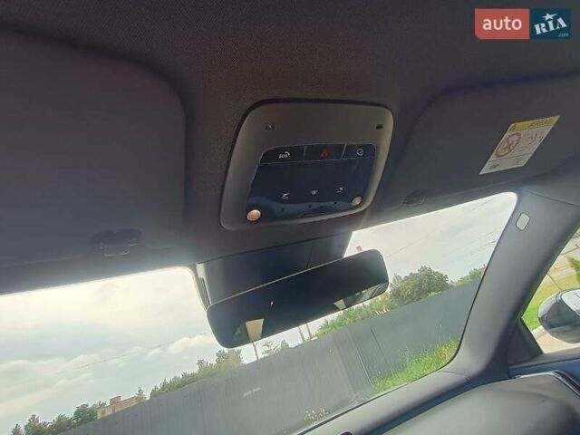 Серый Вольво EX30, объемом двигателя 0 л и пробегом 7 тыс. км за 29749 $, фото 3 на Automoto.ua