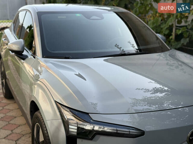 Серый Вольво EX30, объемом двигателя 0 л и пробегом 11 тыс. км за 24500 $, фото 8 на Automoto.ua