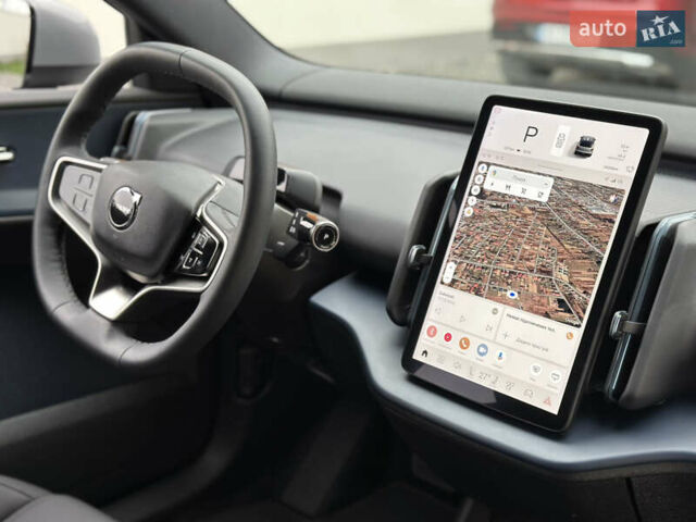 Серый Вольво EX30, объемом двигателя 0 л и пробегом 13 тыс. км за 25900 $, фото 40 на Automoto.ua