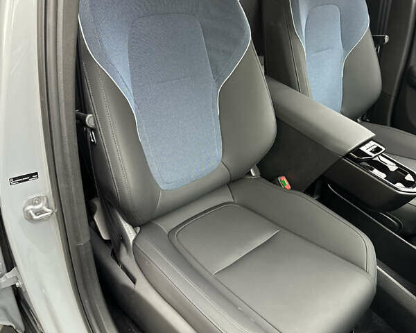 Серый Вольво EX30, объемом двигателя 0 л и пробегом 13 тыс. км за 25900 $, фото 46 на Automoto.ua