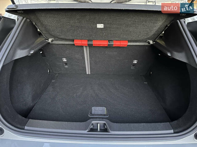 Серый Вольво EX30, объемом двигателя 0 л и пробегом 13 тыс. км за 25900 $, фото 27 на Automoto.ua