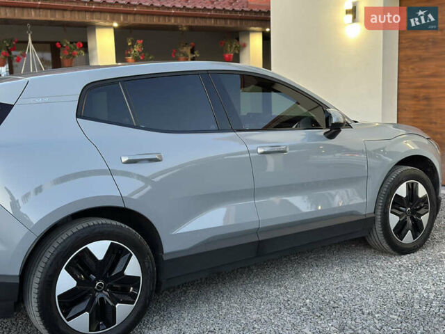 Серый Вольво EX30, объемом двигателя 0 л и пробегом 13 тыс. км за 25900 $, фото 13 на Automoto.ua