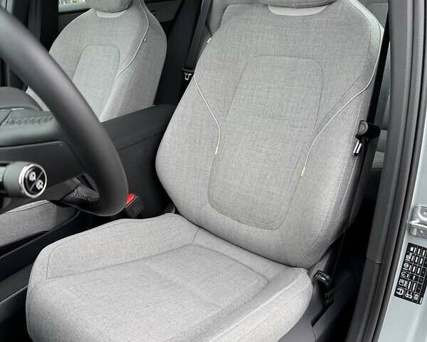 Серый Вольво EX30, объемом двигателя 0 л и пробегом 2 тыс. км за 42593 $, фото 13 на Automoto.ua