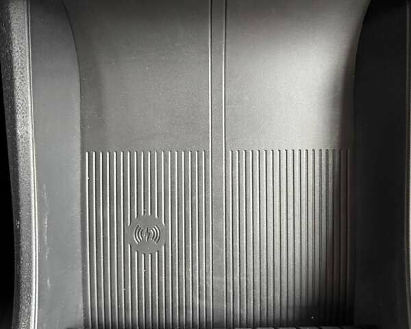 Серый Вольво EX30, объемом двигателя 0 л и пробегом 2 тыс. км за 42593 $, фото 19 на Automoto.ua