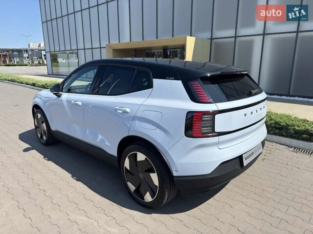 Синій Вольво EX30, об'ємом двигуна 0 л та пробігом 8 тис. км за 43265 $, фото 4 на Automoto.ua