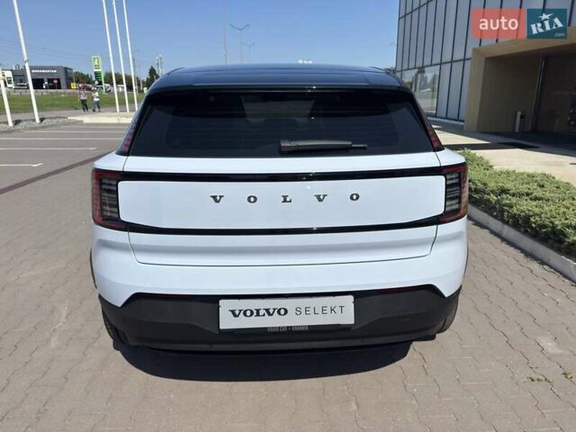 Синій Вольво EX30, об'ємом двигуна 0 л та пробігом 8 тис. км за 43265 $, фото 7 на Automoto.ua
