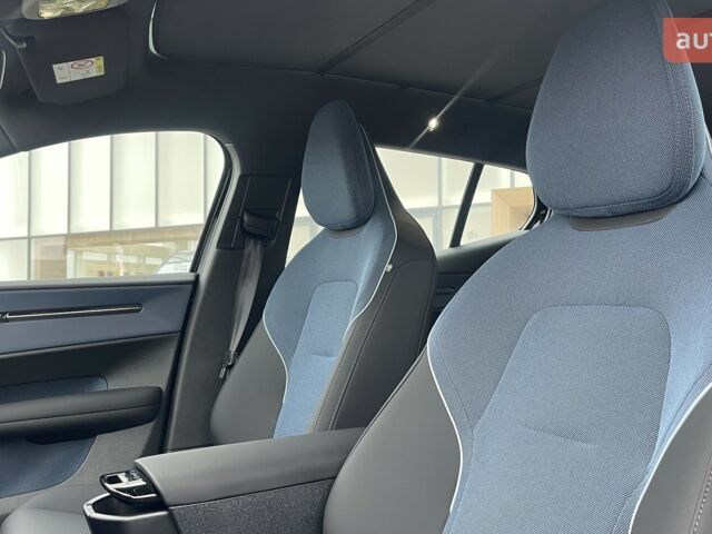 Вольво EX30 Cross Country, объемом двигателя 0 л и пробегом 0 тыс. км за 46676 $, фото 16 на Automoto.ua