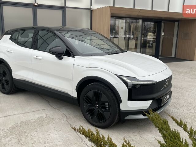 Вольво EX30 Cross Country, объемом двигателя 0 л и пробегом 0 тыс. км за 46676 $, фото 6 на Automoto.ua