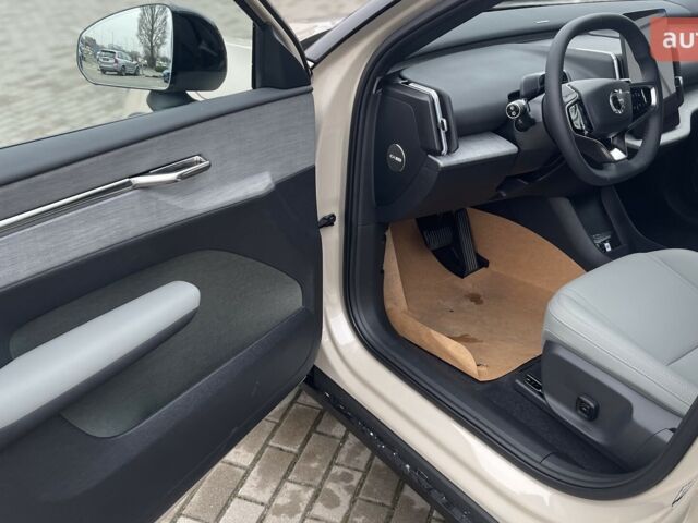 Вольво EX30 Cross Country, объемом двигателя 0 л и пробегом 0 тыс. км за 47726 $, фото 14 на Automoto.ua