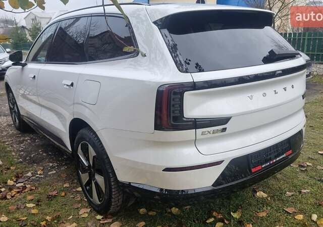 Белый Вольво EX90, объемом двигателя 0 л и пробегом 9 тыс. км за 78000 $, фото 5 на Automoto.ua
