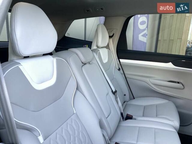 Серый Вольво EX90, объемом двигателя 0 л и пробегом 1 тыс. км за 92793 $, фото 24 на Automoto.ua