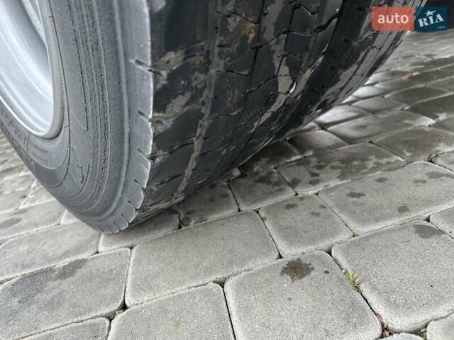 Чорний Вольво FL 14, об'ємом двигуна 5.2 л та пробігом 689 тис. км за 43500 $, фото 12 на Automoto.ua
