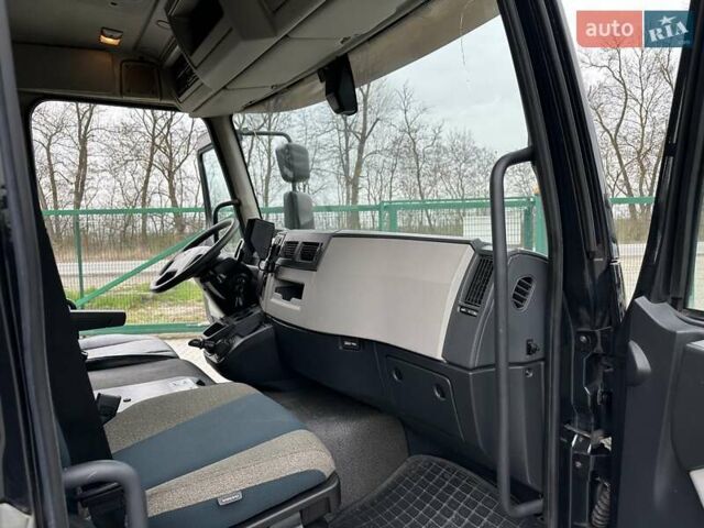 Чорний Вольво FL 14, об'ємом двигуна 5.2 л та пробігом 689 тис. км за 43500 $, фото 15 на Automoto.ua