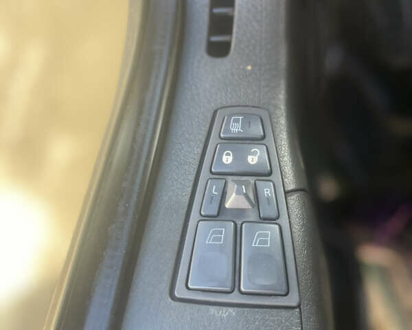 Вольво FMX 13 2013 у Долине на Automoto.ua Зелений Вольво FMX 13, об'ємом двигуна 12 л та пробігом 555 тис. км за 53500 $, фото 16 на Automoto.ua