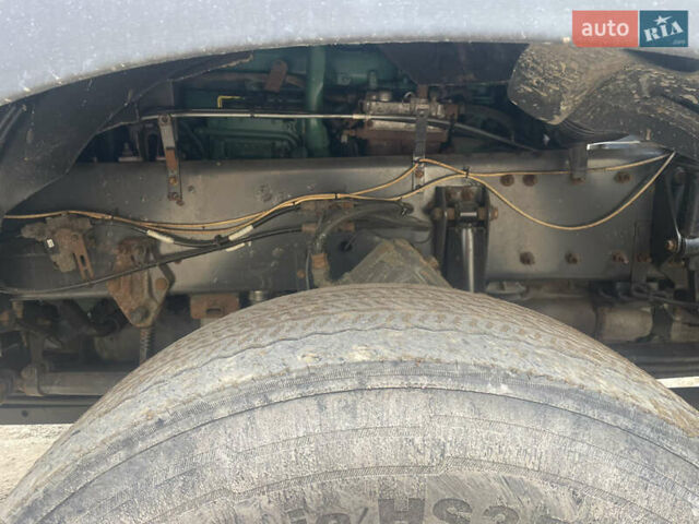 Вольво FMX 13 2013 у Долине на Automoto.ua Зелений Вольво FMX 13, об'ємом двигуна 12 л та пробігом 555 тис. км за 53500 $, фото 6 на Automoto.ua