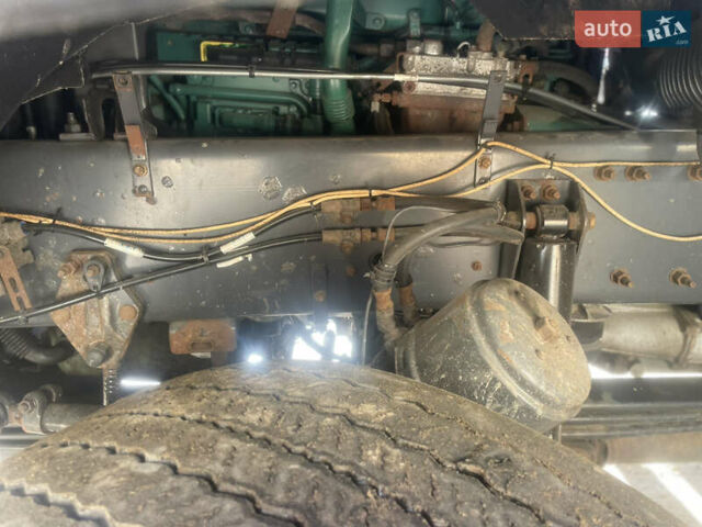 Вольво FMX 13 2013 у Долине на Automoto.ua Зелений Вольво FMX 13, об'ємом двигуна 12 л та пробігом 555 тис. км за 53500 $, фото 22 на Automoto.ua