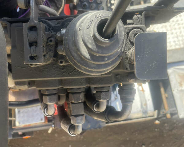 Вольво FMX 13 2013 у Долине на Automoto.ua Зелений Вольво FMX 13, об'ємом двигуна 12 л та пробігом 555 тис. км за 53500 $, фото 27 на Automoto.ua