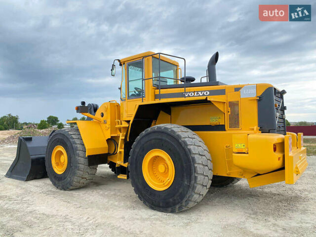 Вольво L 220G, об'ємом двигуна 0 л та пробігом 10 тис. км за 65628 $, фото 1 на Automoto.ua