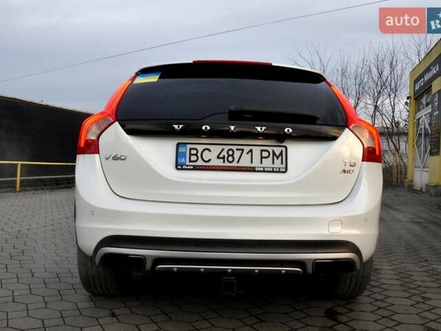 Білий Вольво V60 Cross Country, об'ємом двигуна 2.5 л та пробігом 161 тис. км за 14500 $, фото 9 на Automoto.ua