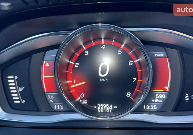 Білий Вольво V60 Cross Country, об'ємом двигуна 2.5 л та пробігом 99 тис. км за 17300 $, фото 15 на Automoto.ua