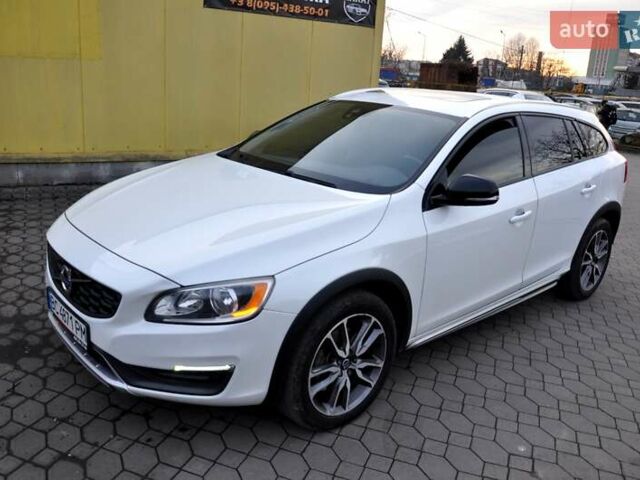 Білий Вольво V60 Cross Country, об'ємом двигуна 2.5 л та пробігом 161 тис. км за 14500 $, фото 12 на Automoto.ua