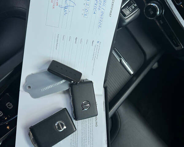 Білий Вольво V60 Cross Country, об'ємом двигуна 2 л та пробігом 196 тис. км за 26500 $, фото 37 на Automoto.ua