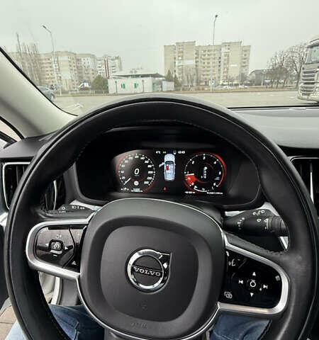 Белый Вольво V60 Cross Country, объемом двигателя 1.97 л и пробегом 219 тыс. км за 29900 $, фото 9 на Automoto.ua