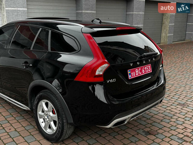 Черный Вольво V60 Cross Country, объемом двигателя 2.5 л и пробегом 168 тыс. км за 14499 $, фото 58 на Automoto.ua