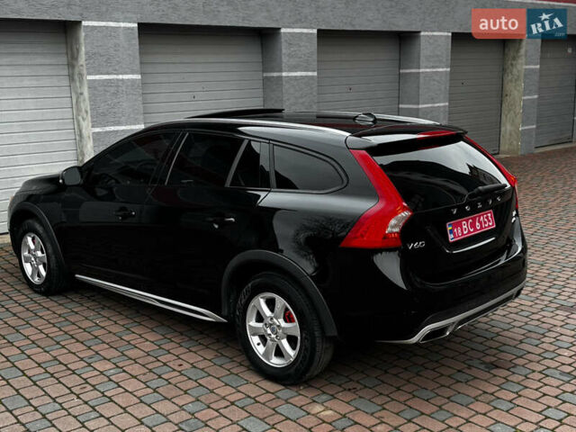 Черный Вольво V60 Cross Country, объемом двигателя 2.5 л и пробегом 168 тыс. км за 14499 $, фото 59 на Automoto.ua