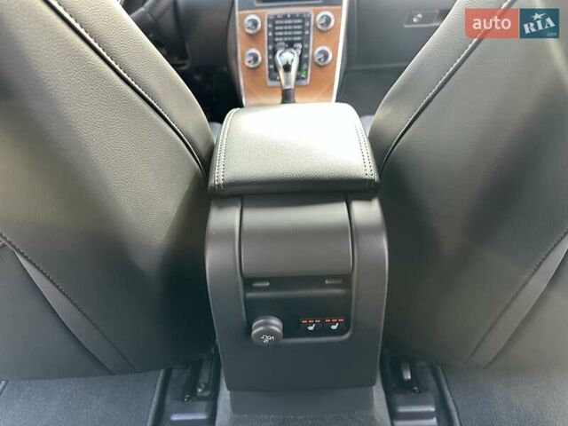 Черный Вольво V60 Cross Country, объемом двигателя 1.97 л и пробегом 139 тыс. км за 18900 $, фото 71 на Automoto.ua