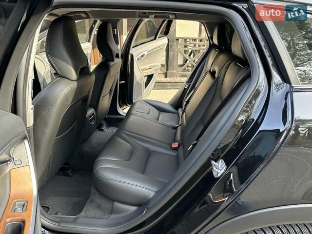 Черный Вольво V60 Cross Country, объемом двигателя 1.97 л и пробегом 139 тыс. км за 18900 $, фото 79 на Automoto.ua