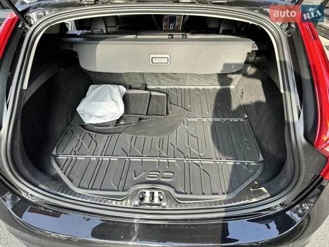 Черный Вольво V60 Cross Country, объемом двигателя 1.97 л и пробегом 139 тыс. км за 18900 $, фото 27 на Automoto.ua