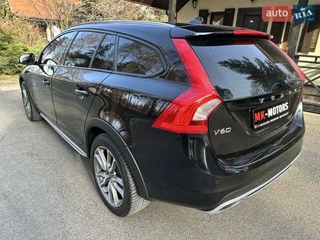 Черный Вольво V60 Cross Country, объемом двигателя 1.97 л и пробегом 139 тыс. км за 18900 $, фото 10 на Automoto.ua