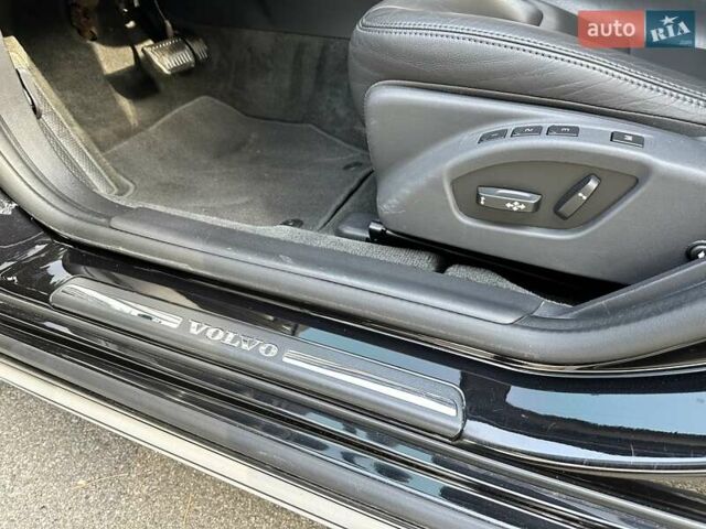 Черный Вольво V60 Cross Country, объемом двигателя 1.97 л и пробегом 139 тыс. км за 19300 $, фото 39 на Automoto.ua