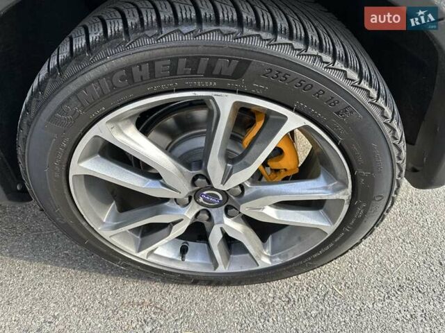 Черный Вольво V60 Cross Country, объемом двигателя 1.97 л и пробегом 139 тыс. км за 18900 $, фото 7 на Automoto.ua