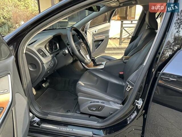 Черный Вольво V60 Cross Country, объемом двигателя 1.97 л и пробегом 139 тыс. км за 18900 $, фото 46 на Automoto.ua
