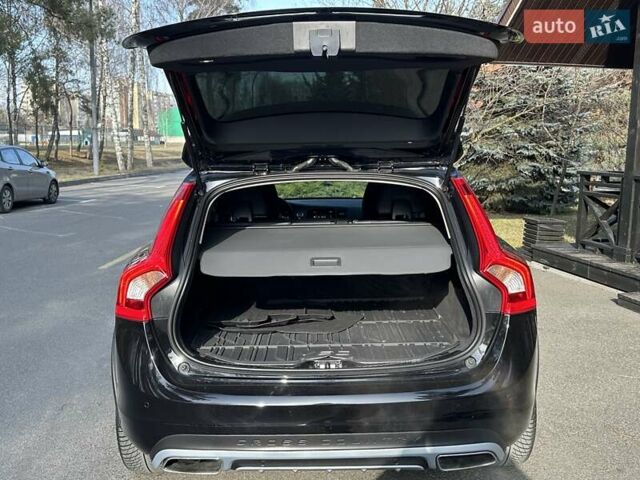 Черный Вольво V60 Cross Country, объемом двигателя 1.97 л и пробегом 139 тыс. км за 18900 $, фото 25 на Automoto.ua