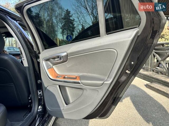 Черный Вольво V60 Cross Country, объемом двигателя 1.97 л и пробегом 139 тыс. км за 18900 $, фото 67 на Automoto.ua