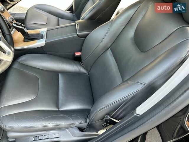 Черный Вольво V60 Cross Country, объемом двигателя 1.97 л и пробегом 139 тыс. км за 18900 $, фото 43 на Automoto.ua