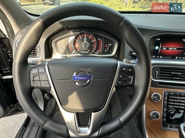 Черный Вольво V60 Cross Country, объемом двигателя 1.97 л и пробегом 139 тыс. км за 18900 $, фото 48 на Automoto.ua