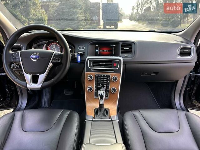 Черный Вольво V60 Cross Country, объемом двигателя 1.97 л и пробегом 139 тыс. км за 18900 $, фото 53 на Automoto.ua