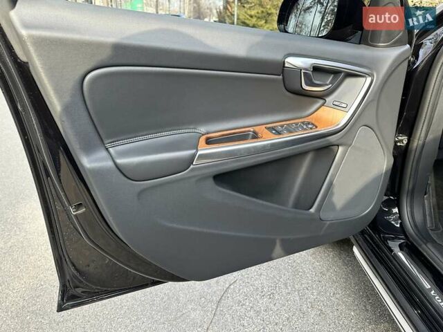 Черный Вольво V60 Cross Country, объемом двигателя 1.97 л и пробегом 139 тыс. км за 18900 $, фото 73 на Automoto.ua