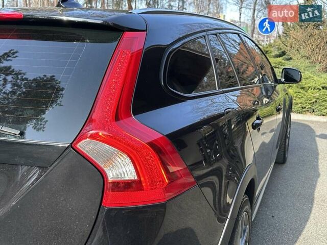 Черный Вольво V60 Cross Country, объемом двигателя 1.97 л и пробегом 139 тыс. км за 18900 $, фото 14 на Automoto.ua