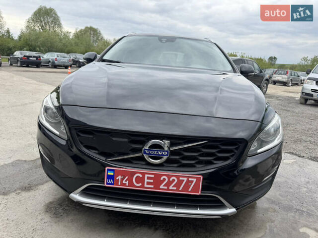 Черный Вольво V60 Cross Country, объемом двигателя 2 л и пробегом 237 тыс. км за 14300 $, фото 7 на Automoto.ua