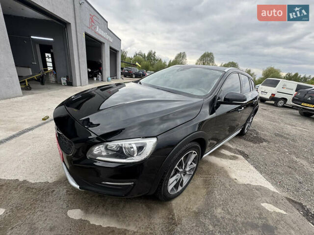 Черный Вольво V60 Cross Country, объемом двигателя 2 л и пробегом 237 тыс. км за 14300 $, фото 9 на Automoto.ua