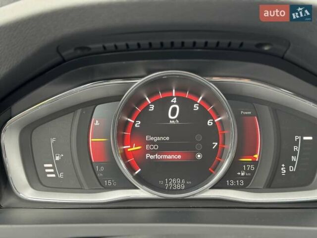 Вольво V60 Cross Country 2018 в Сарнах на Automoto.ua Черный Вольво V60 Cross Country, объемом двигателя 2 л и пробегом 77 тыс. км за 17400 $, фото 90 на Automoto.ua