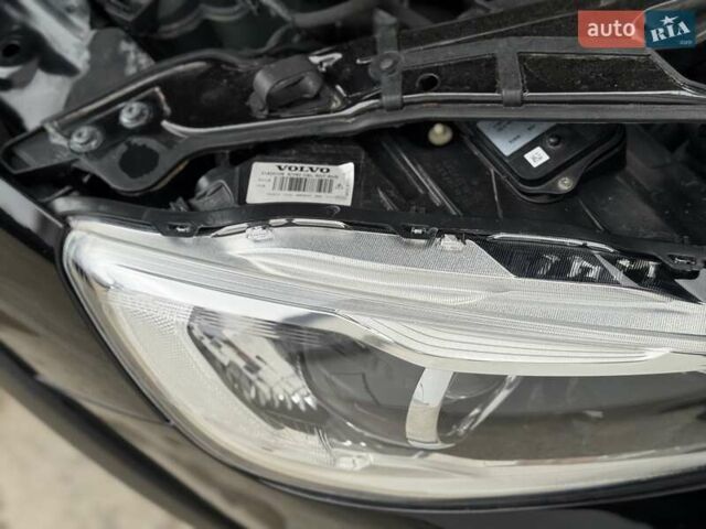 Вольво V60 Cross Country 2018 в Сарнах на Automoto.ua Черный Вольво V60 Cross Country, объемом двигателя 2 л и пробегом 77 тыс. км за 17400 $, фото 18 на Automoto.ua