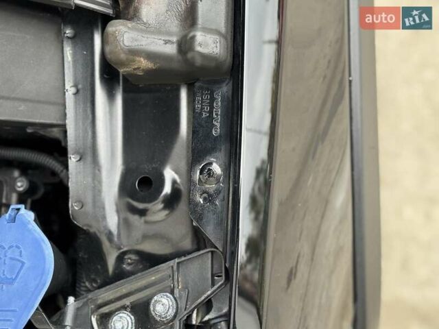 Вольво V60 Cross Country 2018 в Сарнах на Automoto.ua Черный Вольво V60 Cross Country, объемом двигателя 2 л и пробегом 77 тыс. км за 17400 $, фото 16 на Automoto.ua