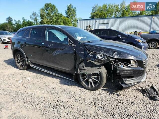 Черный Вольво V60 Cross Country, объемом двигателя 2 л и пробегом 96 тыс. км за 3000 $, фото 3 на Automoto.ua